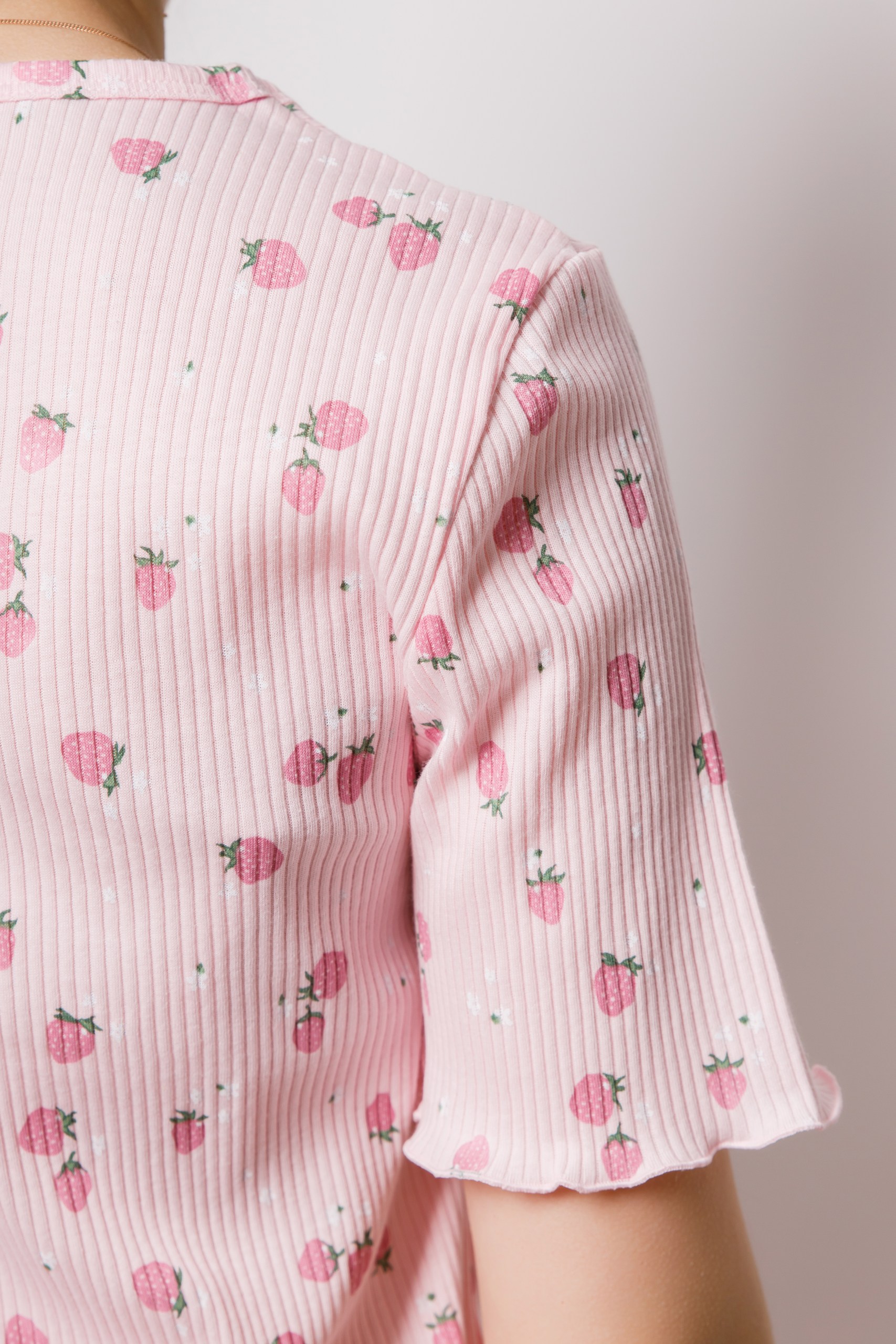 картинка Пижама женская «Жасмин-цвет» (клубника на светло-розовом фоне)  от магазина Одежда+