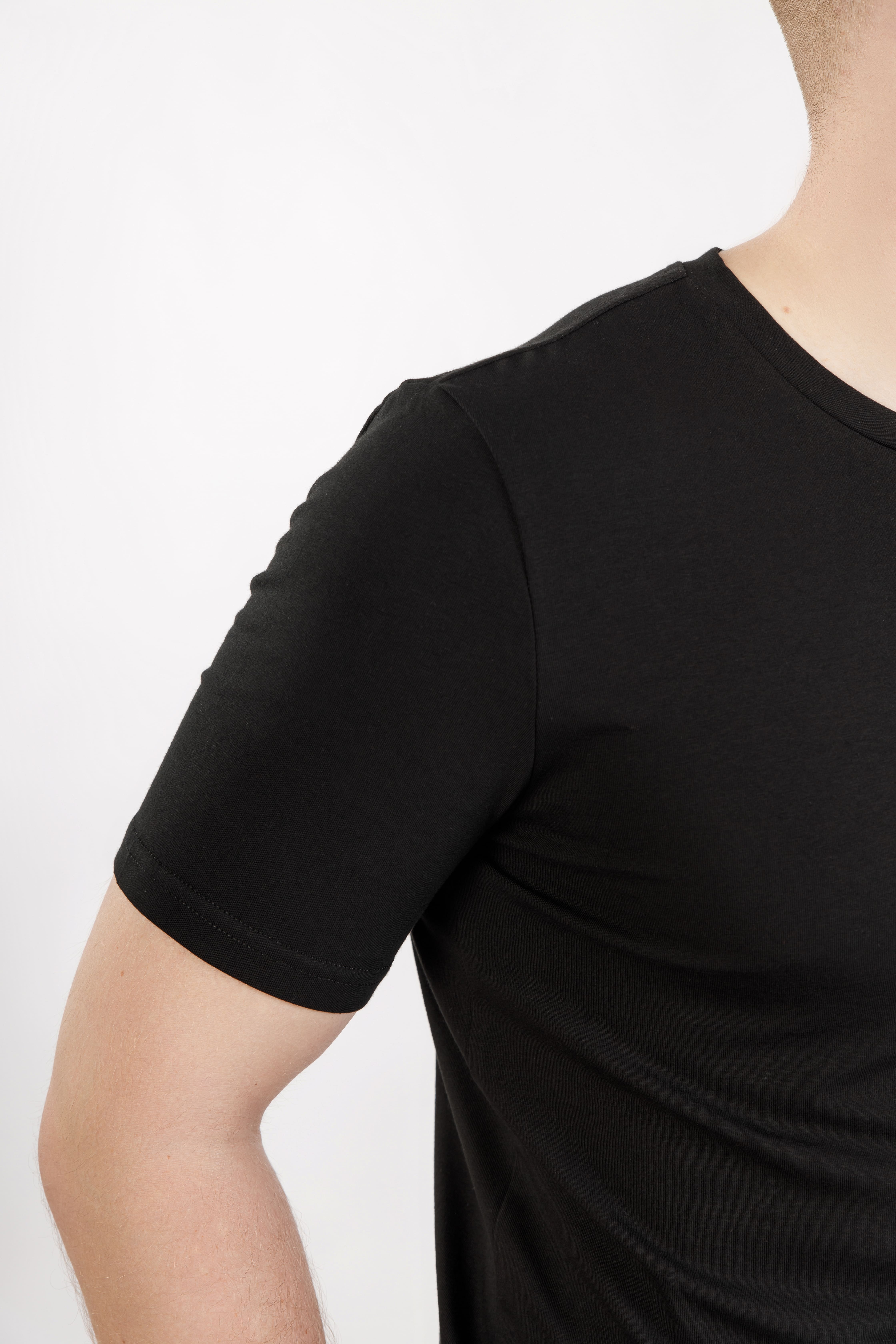 картинка Джемпер мужской "Отто-стрейч" (черный) от магазина Одежда+