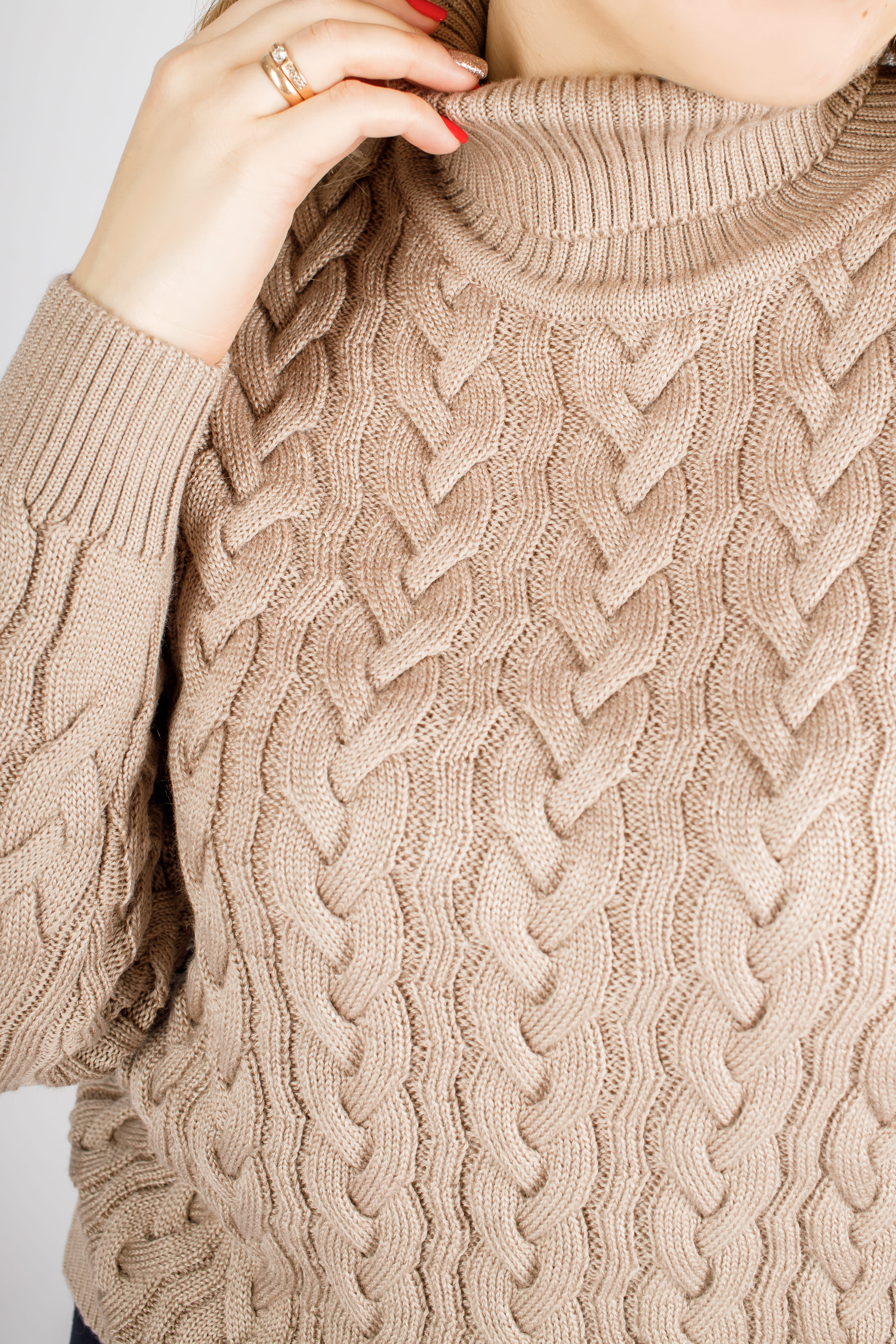 картинка Свитер женский "Руслана" (натуральный) от магазина Одежда+