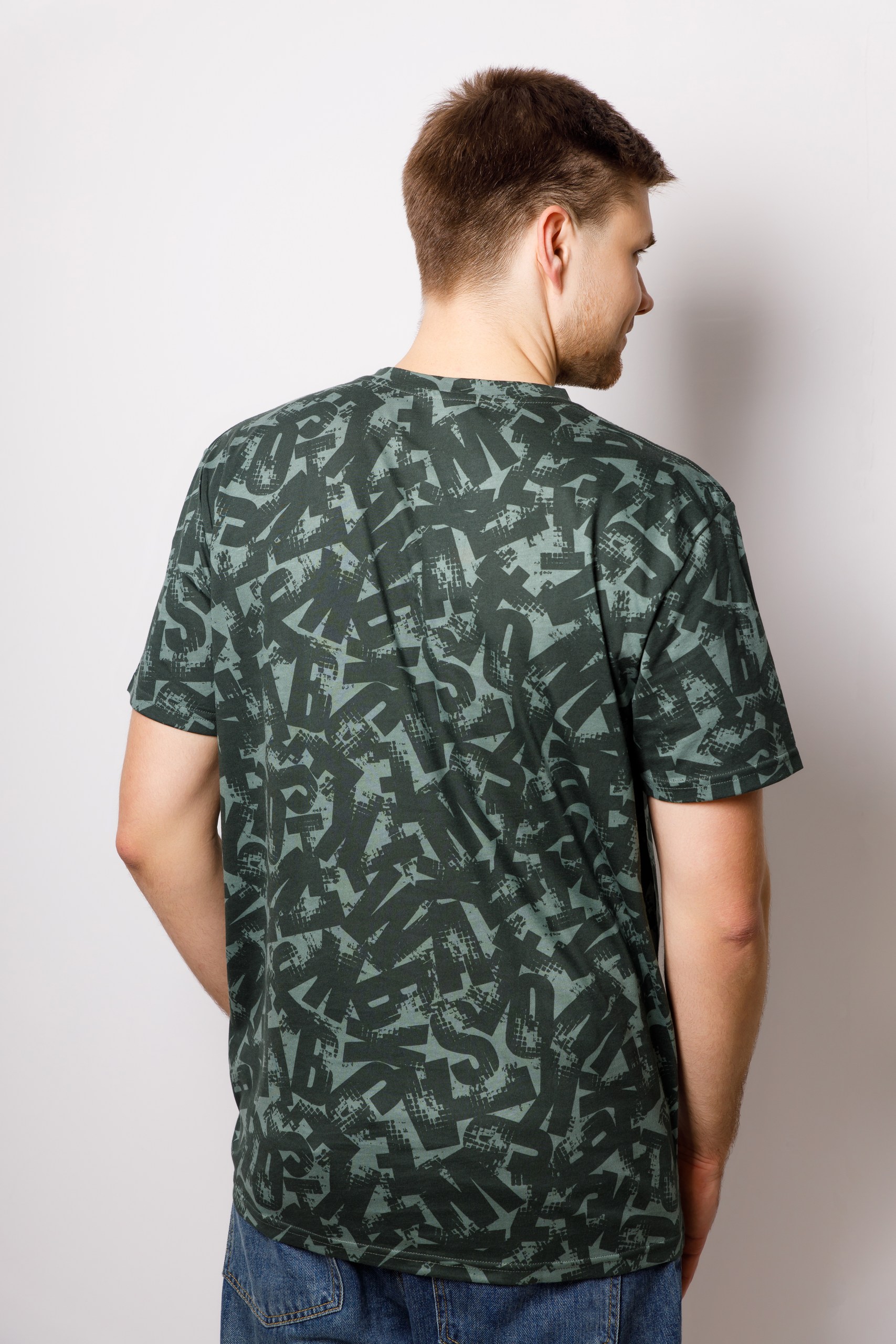 картинка Джемпер мужской «Т-ширт-цвет» (зеленые буквы на мятном фоне) от магазина Одежда+