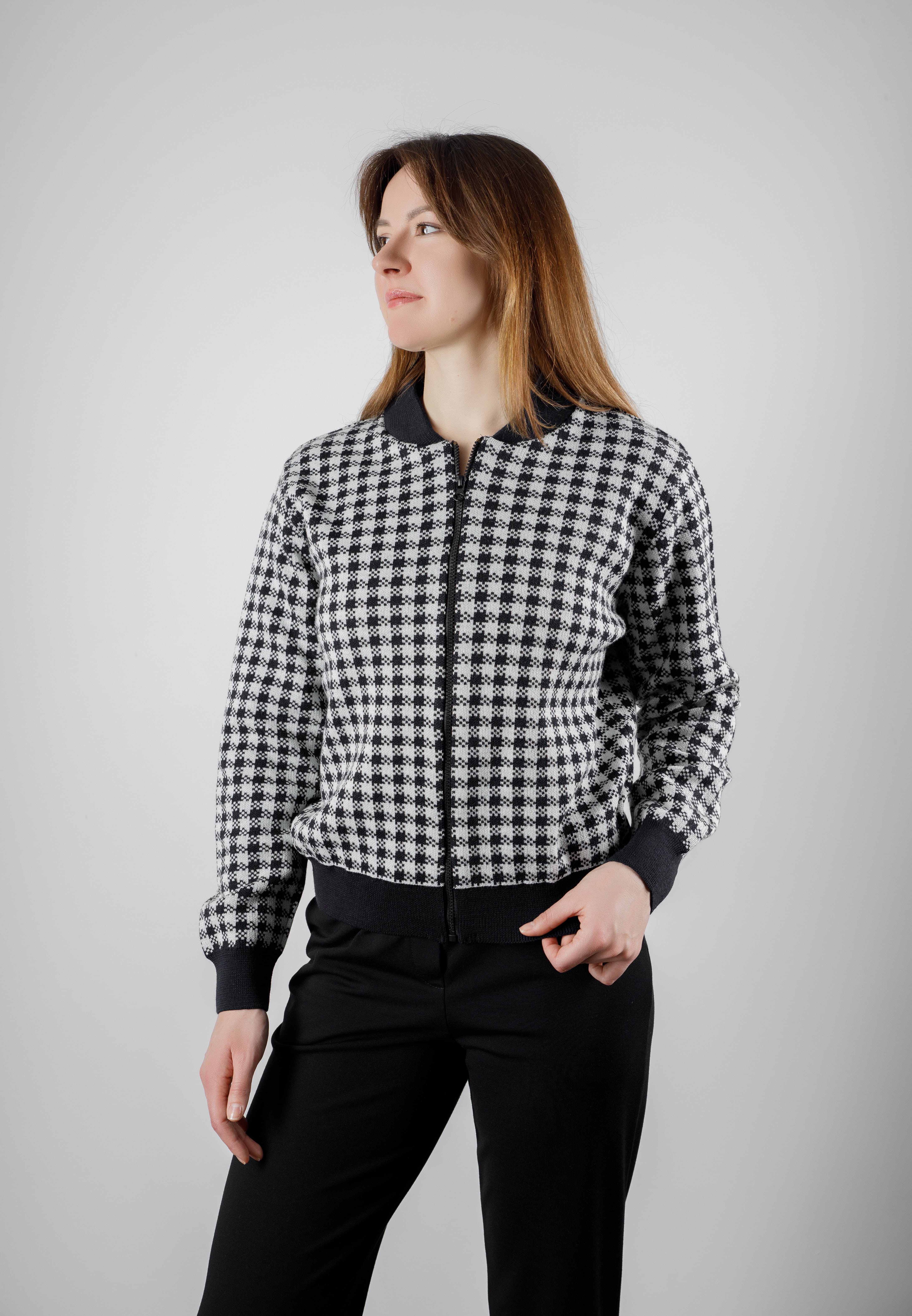 картинка Жакет женский "Бомбер" (темно-синий, отделка: молоко) от магазина Одежда+